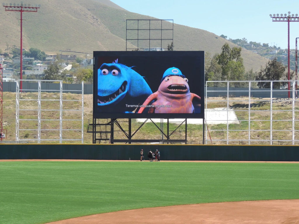 Summer, outdoor LED display need to pay attention to which “four defense”?