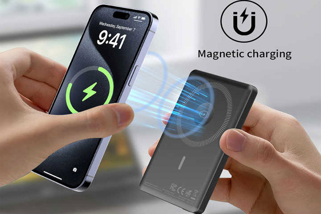 Ultra-thin 3 in 1 MagneticWireless Charger with Power Bank 15W Fast Charging