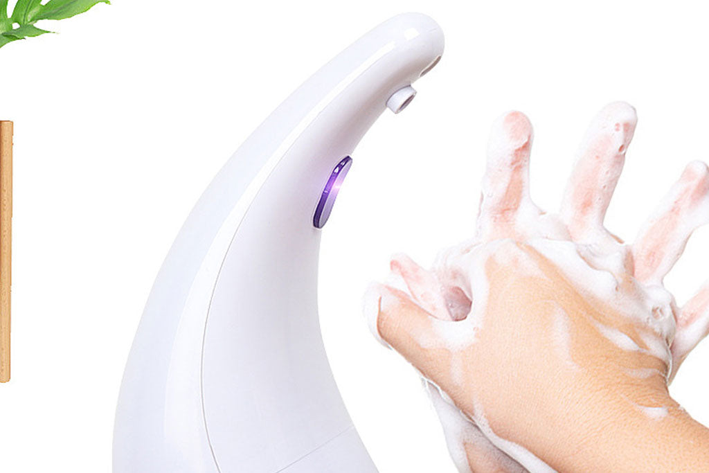 Automatic sensor foam hand wash